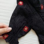 پیراهن مشکی دخترانه طرح خامه دوزی(۲ تا ۷ سال) - Image 4