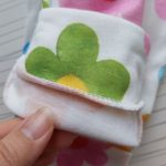 تیشرت شلوار راحتی طرح گل‌های رنگی(۲ تا ۱۴ سال) - Image 4