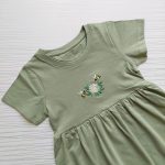 سارافون سبز طرح زنبوری(۳ تا ۱۲ سال) - Image 4