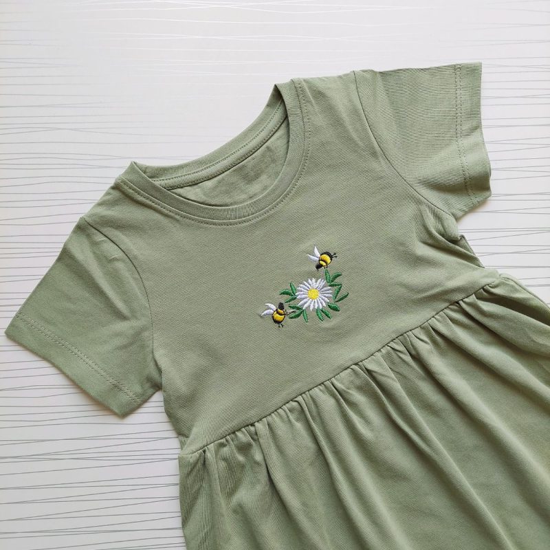 سارافون سبز طرح زنبوری(۳ تا ۱۲ سال) - Image 4