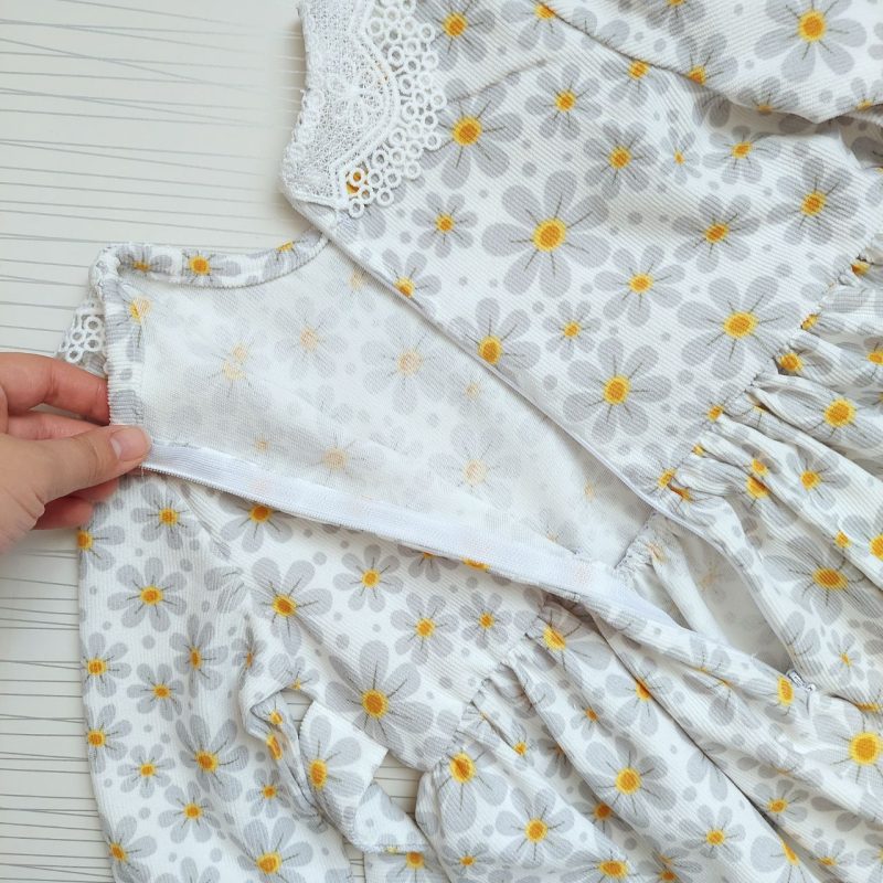 پیراهن دخترانه بابونه دیباجی(۲ تا ۱۰ سال) - Image 4