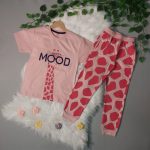 تیشرت شلوار دخترانه طرح زرافه رنگی(2تا8سال) - Image 2
