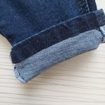 شلوار جین کمرکش اسپرت طرح تک( 6تا15سال) - Image 2