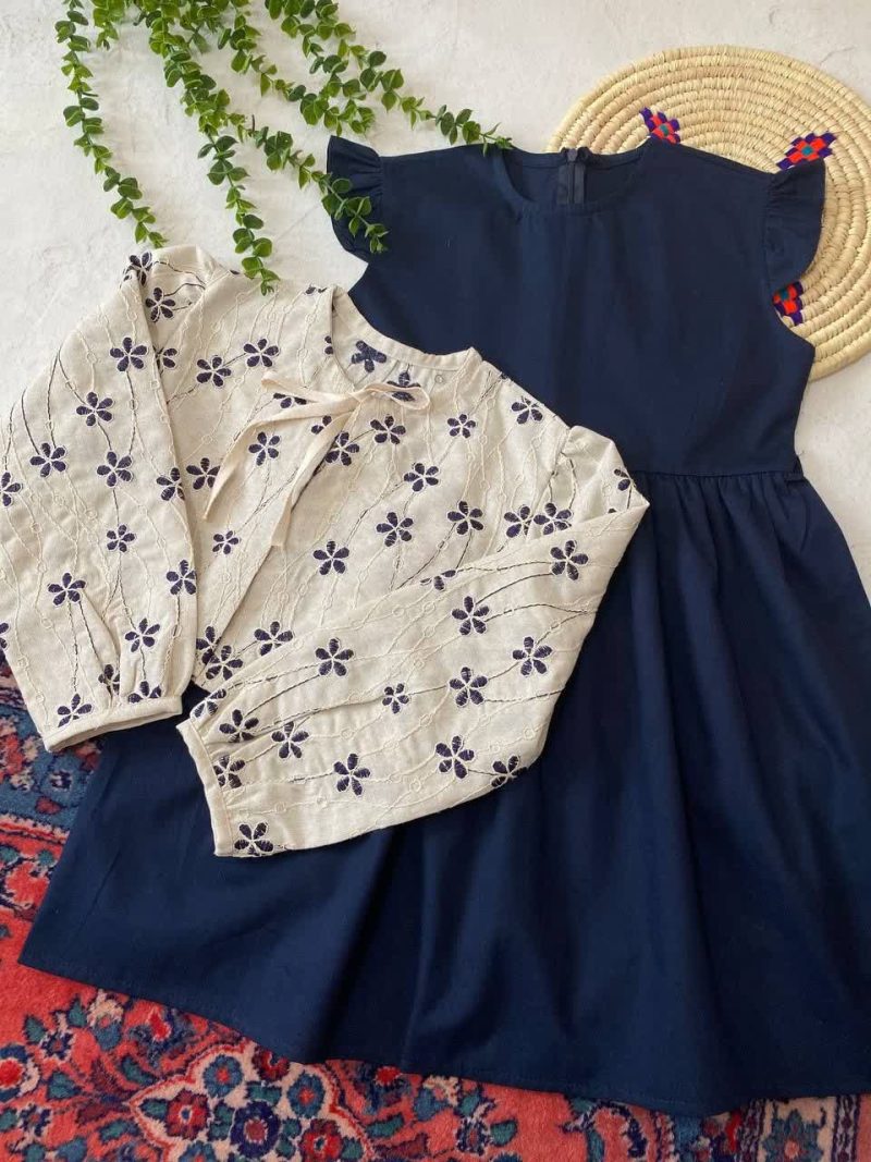 کت سارافون دخترانه طرح لارا(7تا13سال) - Image 5